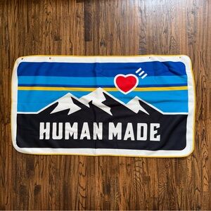 Human Made Japan Outdoor Sherpa Fleece Travel Blanket Mountain Logo